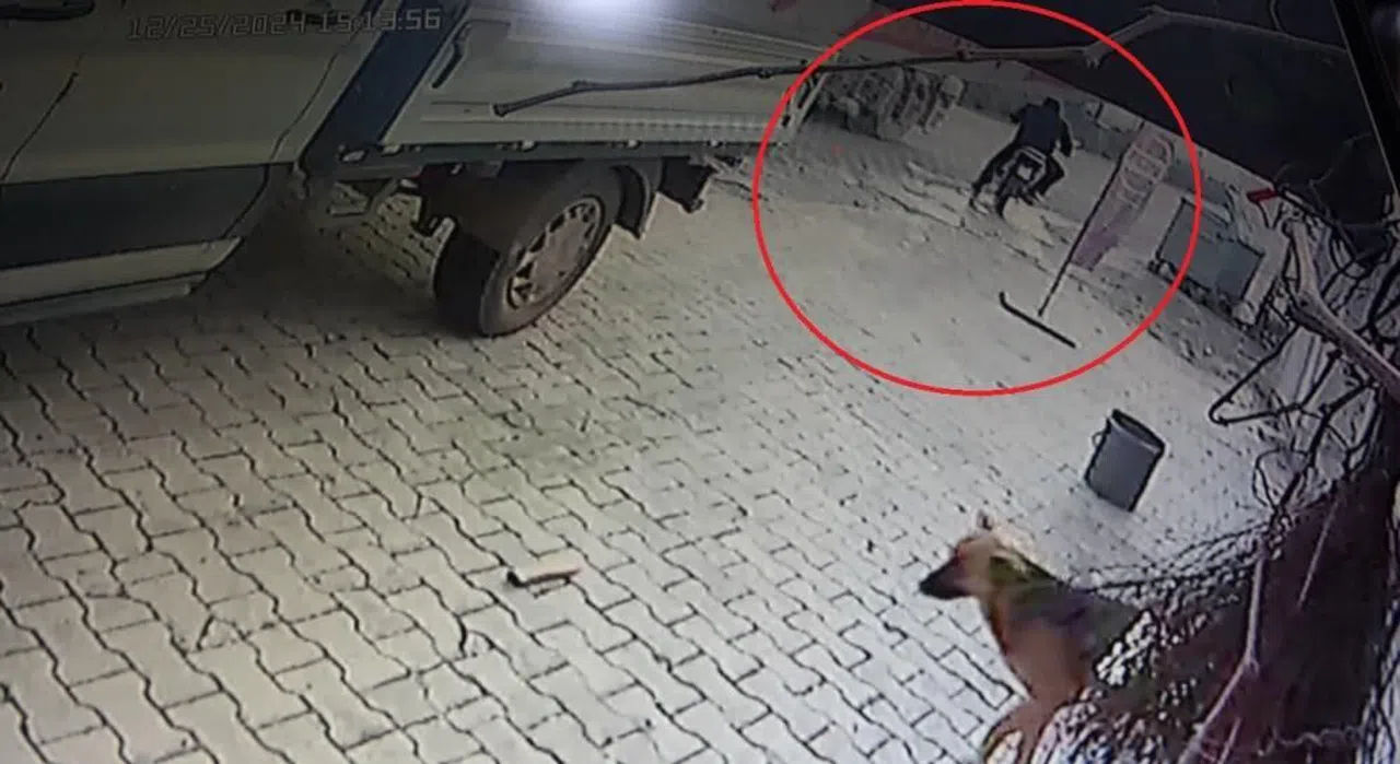 Tırla Çarpışan Motosikletin 84 Yaşındaki Sürücüsü Hayatını Kaybetti