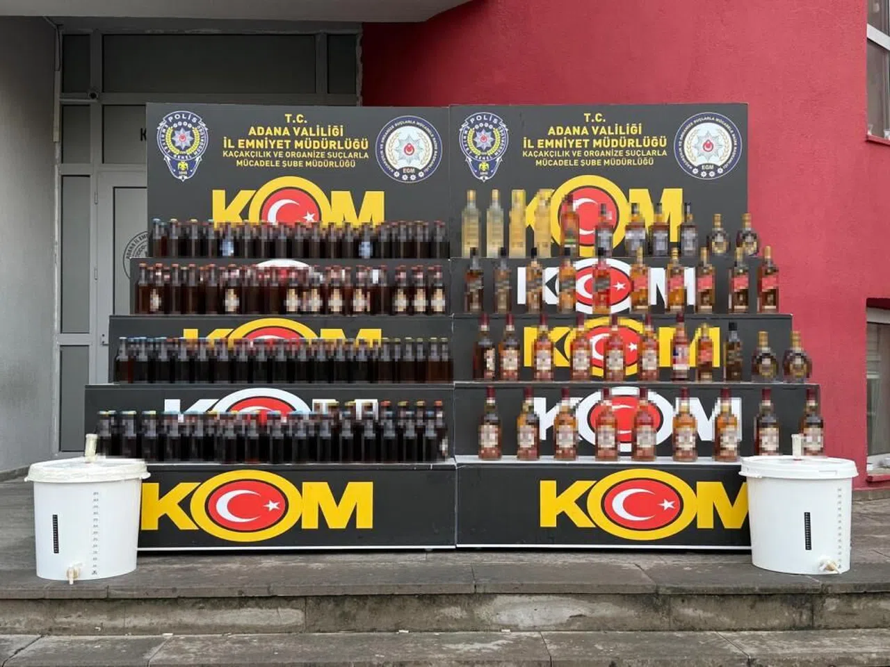 Yılbaşı Öncesi Sahte İçki Operasyonları Sürüyor