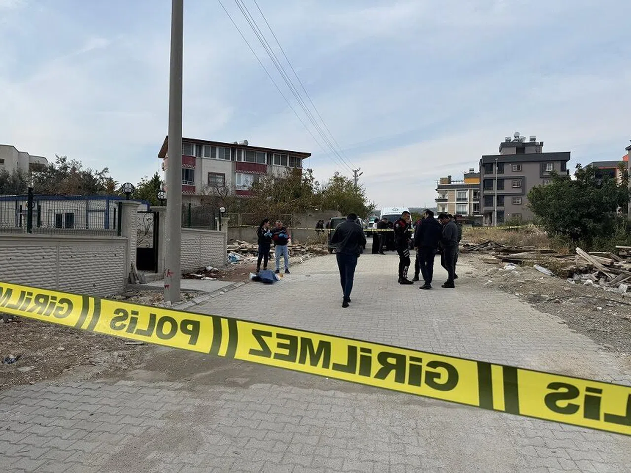Aile İçinde Korkunç Şiddet: Bir Gün Karısını, Ertesi Gün Çocuğunu Katletti