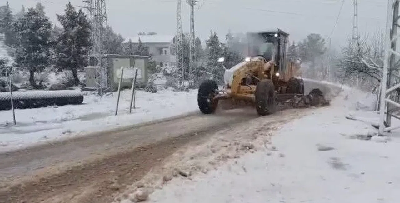 Dulkadiroğlu'nda Kış Mesaisi Aralıksız Devam Ediyor