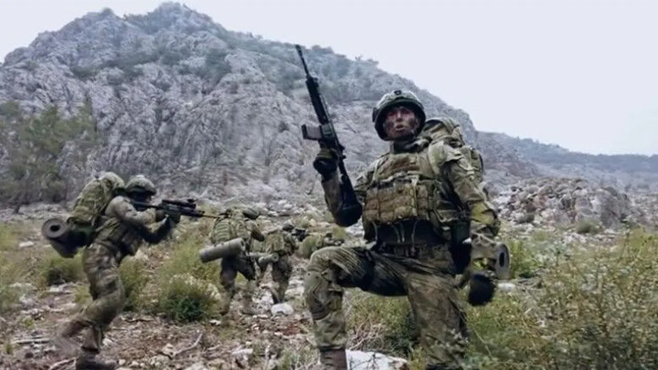 MSB: "Gara Bölgesinde 6 PKK’lı Terörist Etkisiz Hale Getirildi"