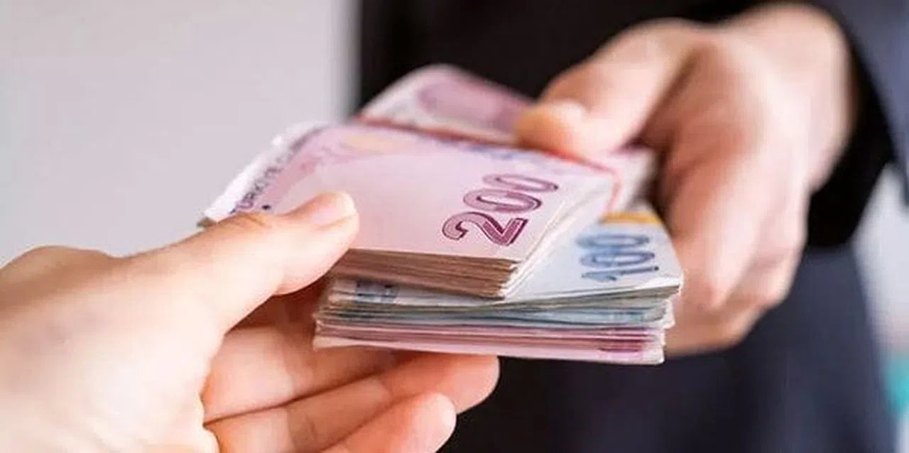Polis-Savcı Taktiği Bu Kez İşe Yaramadı, 800 Bin Lira Dolandırıcılardan Son Anda Kurtarıldı