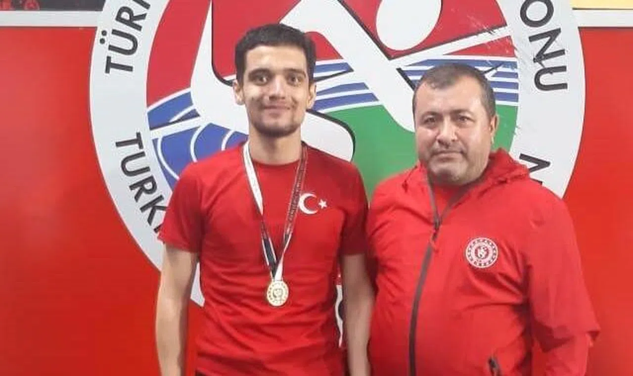 Mehmet Arda Büyükdereli Türkiye Şampiyonu
