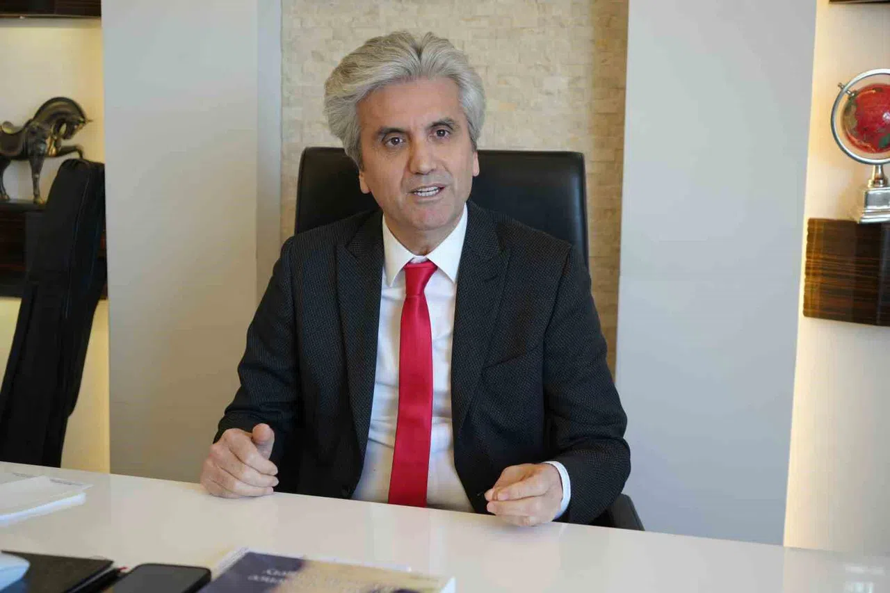 Uzmanından Uyarı: "Estetik De Bir Ameliyattır ve Riskleri Vardır"