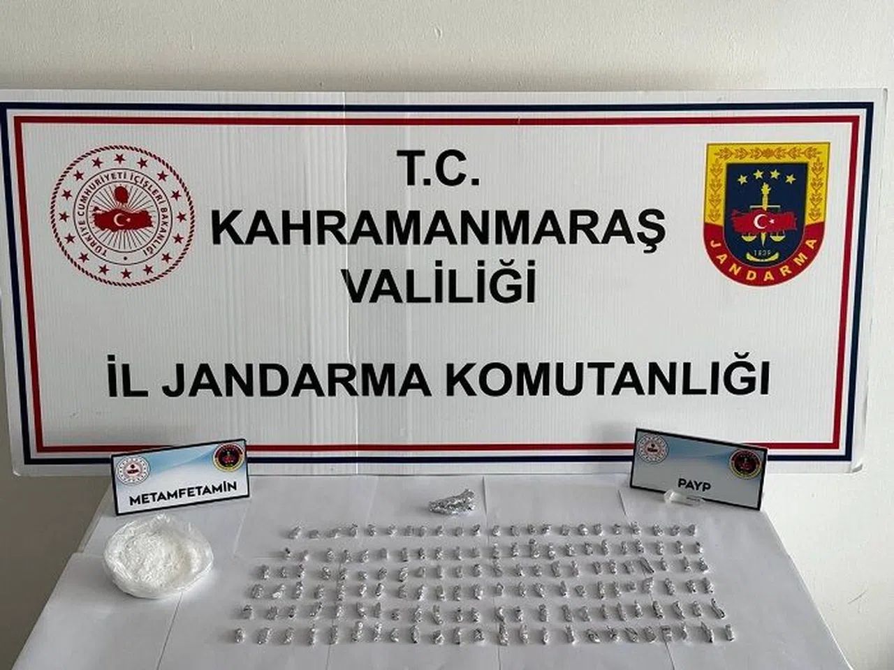 Afşin’de Uyuşturucu Satıcısı Jandarmadan Kaçamadı