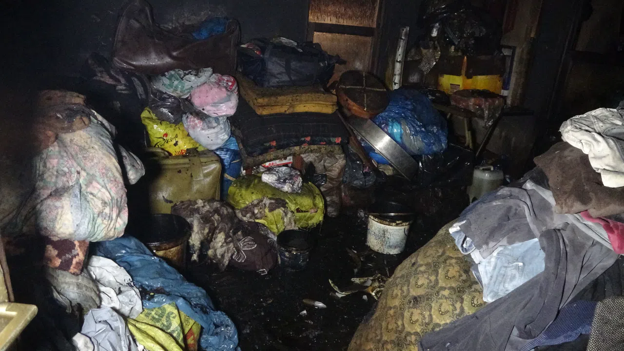 Yangın müstakil evi küle çevirdi