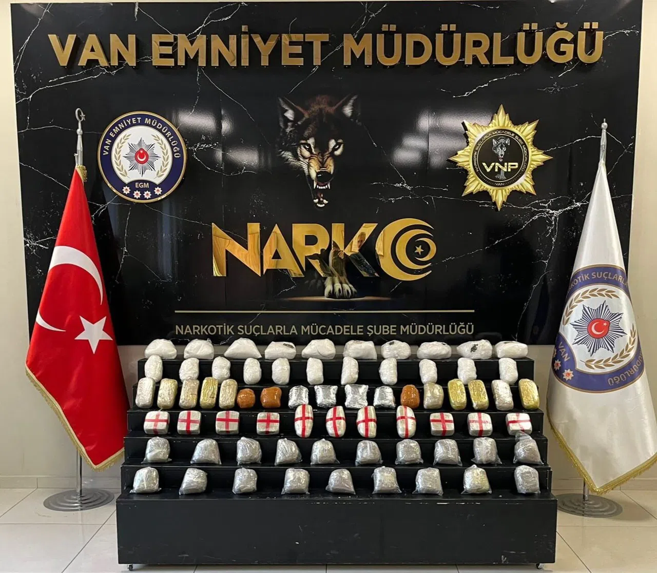 41 kilo 700 gram uyuşturucu ele geçirildi