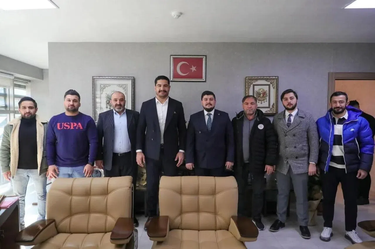 Dulkadiroğlu'ndan Başkan Akgül'e Ziyaret