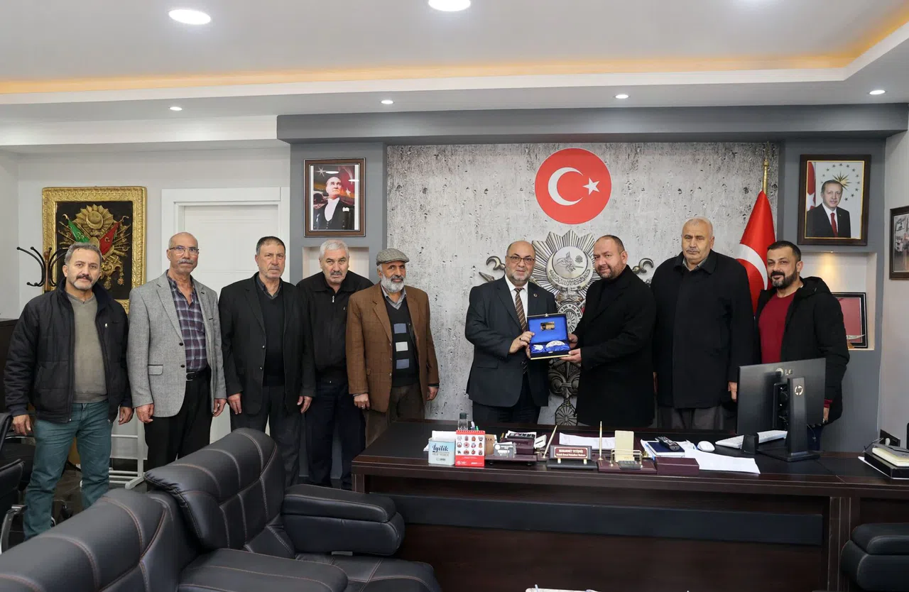 Başkan Akpınar  Mahalle Ziyaretleri Sürdürüyor