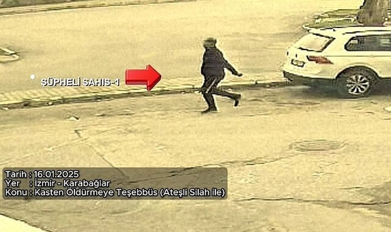 Evlenmelerine izin çıkmadı, 17 yaşındaki kız arkadaşı ve annesini tüfekle vurdu