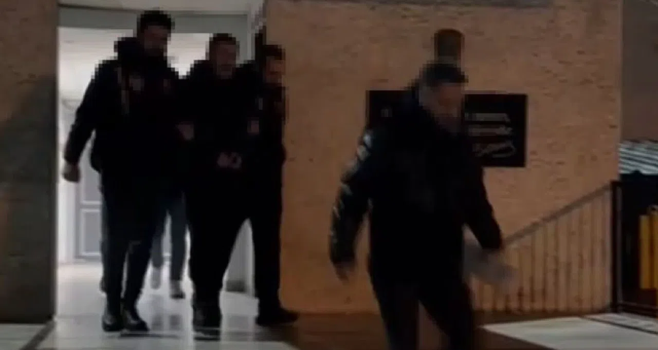 Okula silahlı saldırı