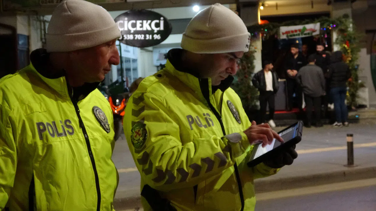 Alkollü sürücünün hem ehliyeti gitti hem de 9 bin 265 lira ceza yedi