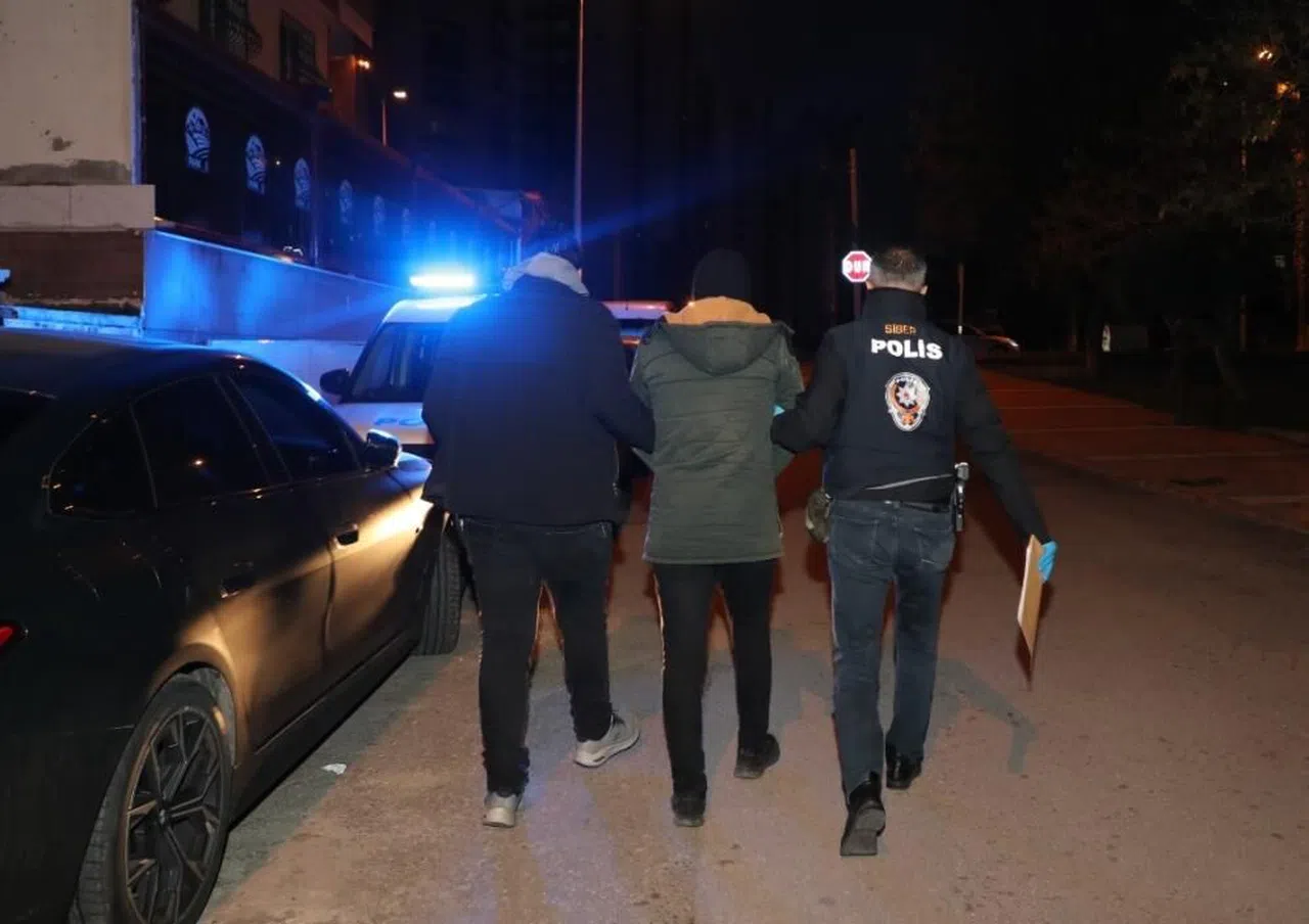 Siber Suçlar Operasyonu: 7 Tutuklama