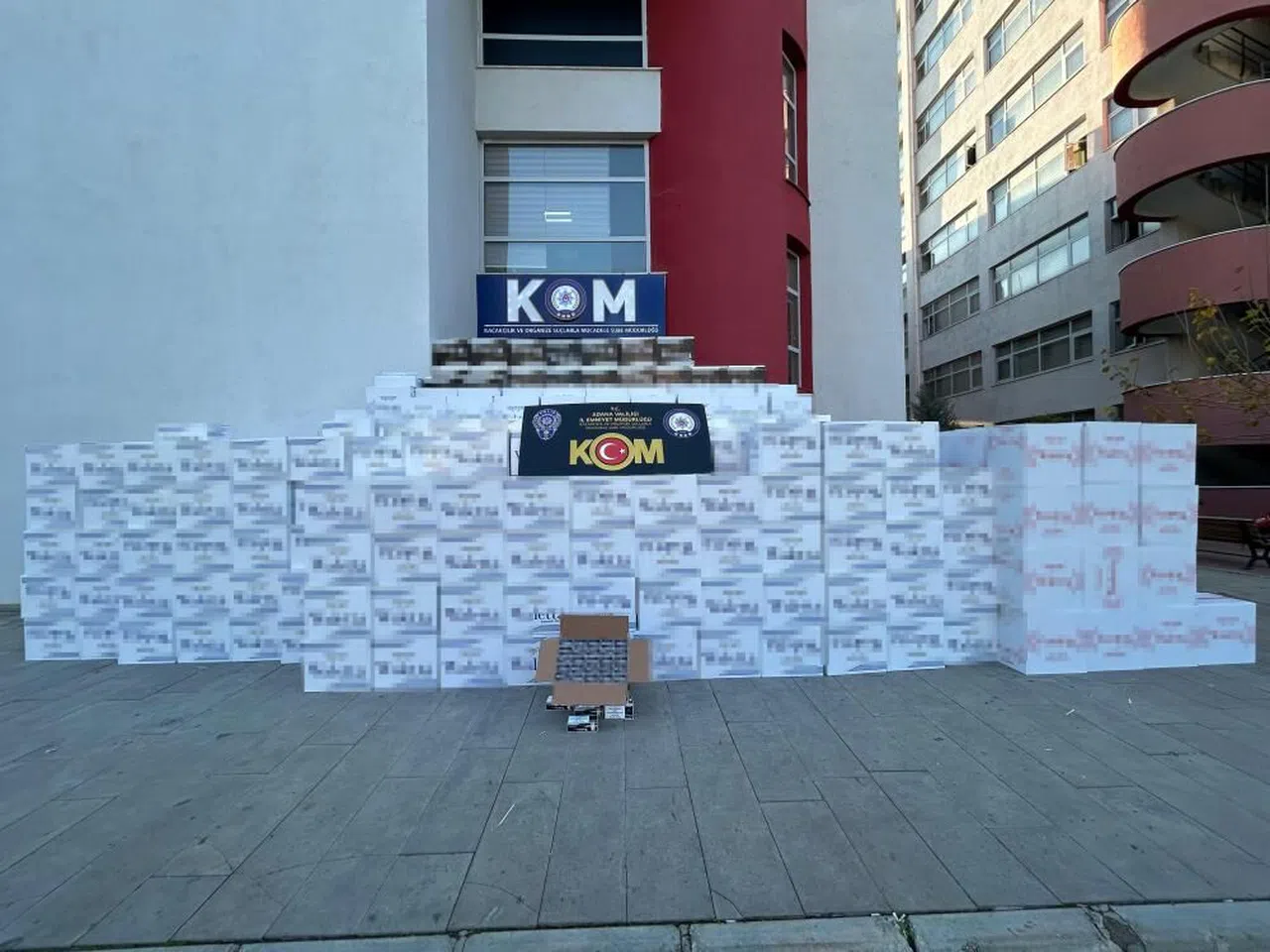 7 milyon 50 bin adet kaçak makaron ele geçirildi