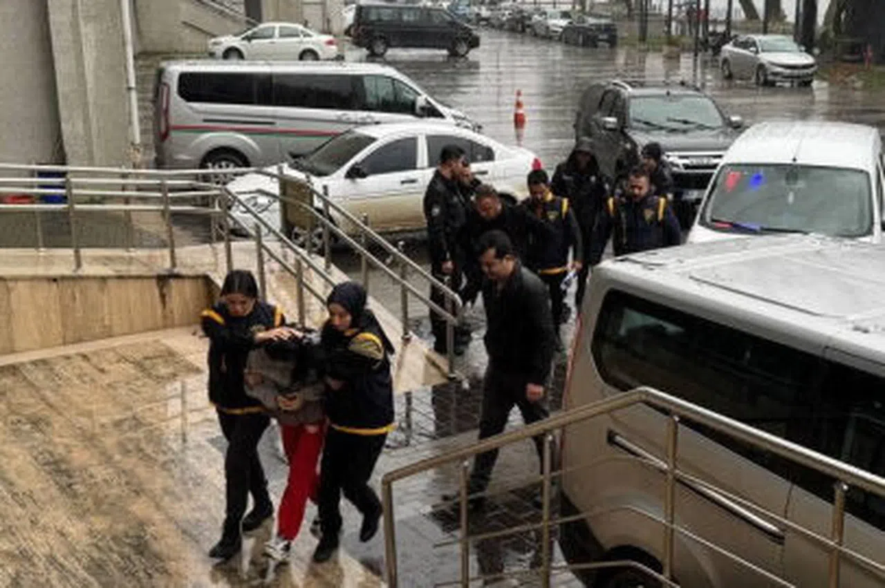 Eve Geldiğinde Ölü Bulduğunu Söylemişti, Gerçeği İtiraf Etti
