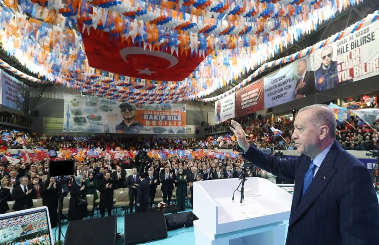 Cumhurbaşkanı Erdoğan: "Halep Kalesi’ne asılan ay yıldızlı sancak CHP’ye niye dokunuyor"