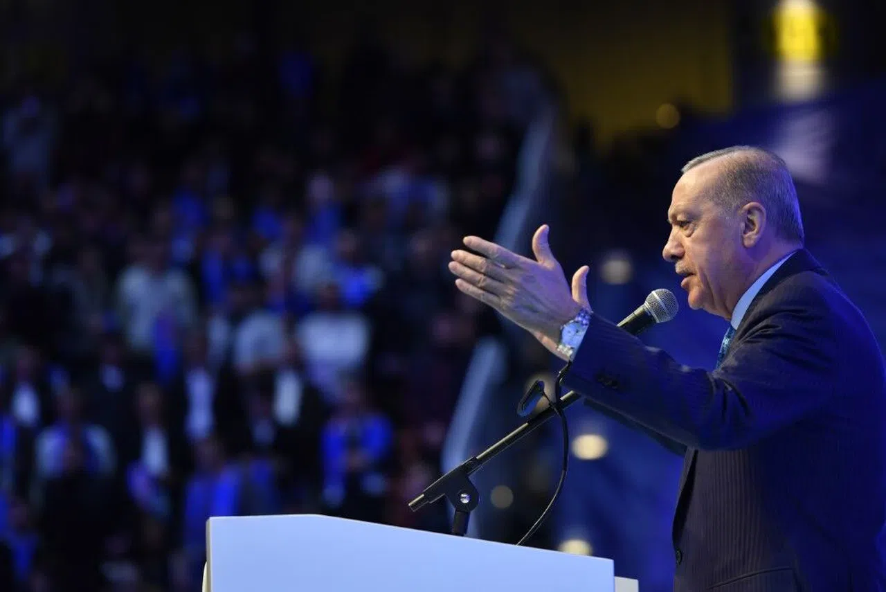 Cumhurbaşkanı Erdoğan: "Ya o silahlar gönüllü olarak bırakılacak ya da cebren bıraktırılacak”