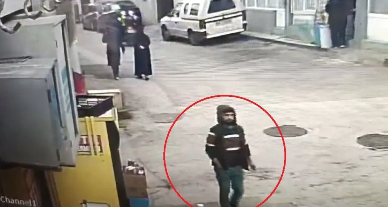 Saklambaç oynayan kapkaççıyı, polis sobeledi