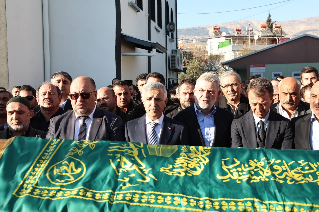 Vali Ünlüer, Resul Arslanhan’ın Cenaze Törenine Katıldı