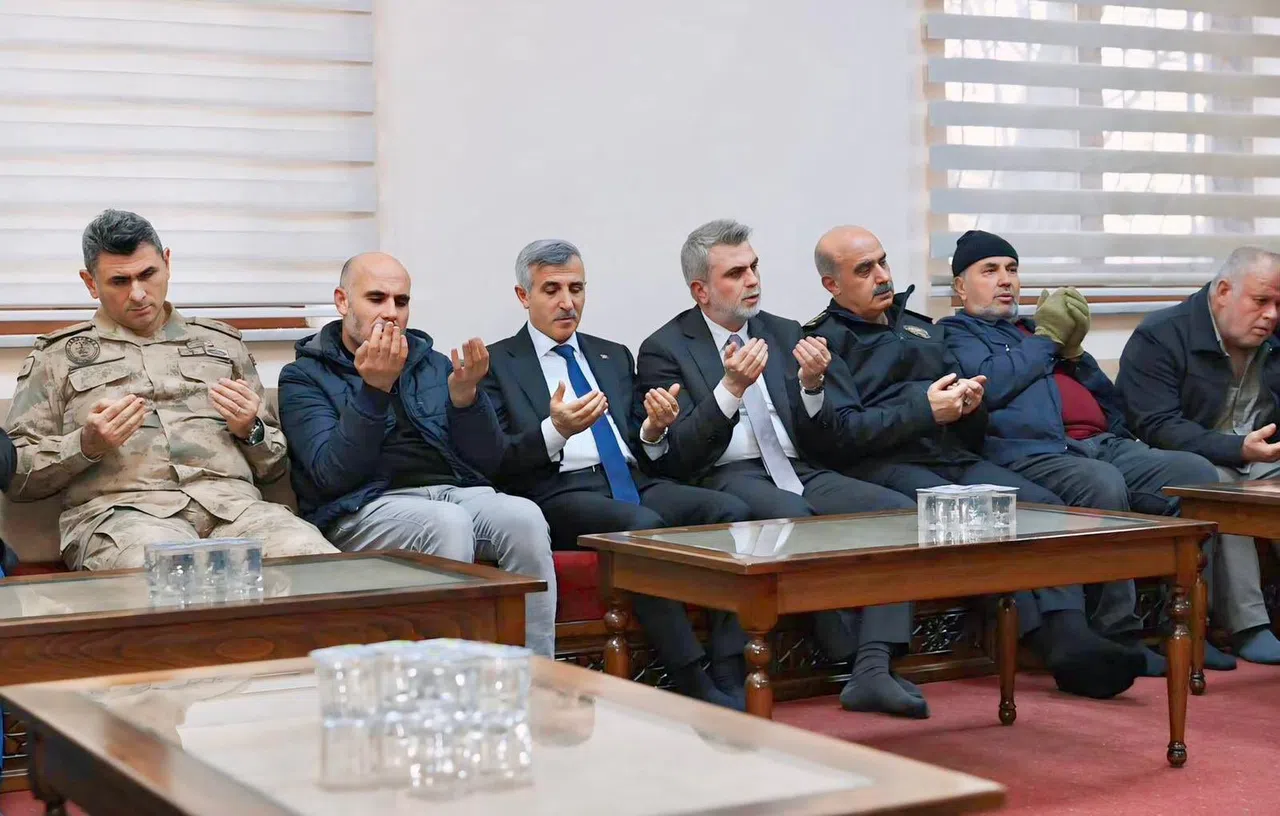 Vali Ünlüer ve Başkan Görgel'den Şehit Ailesine Taziye Ziyareti