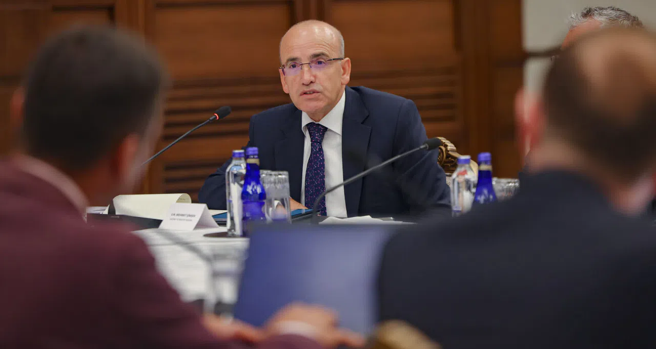 Bakan Şimşek: "Dezenflasyon Programını Kararlılıkla Uygulamaya Devam Ediyoruz"