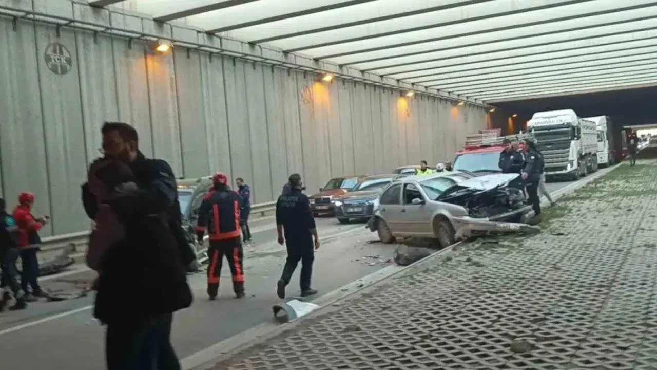 Malatya’da 4 araç birbirine girdi: 7 yaralı
