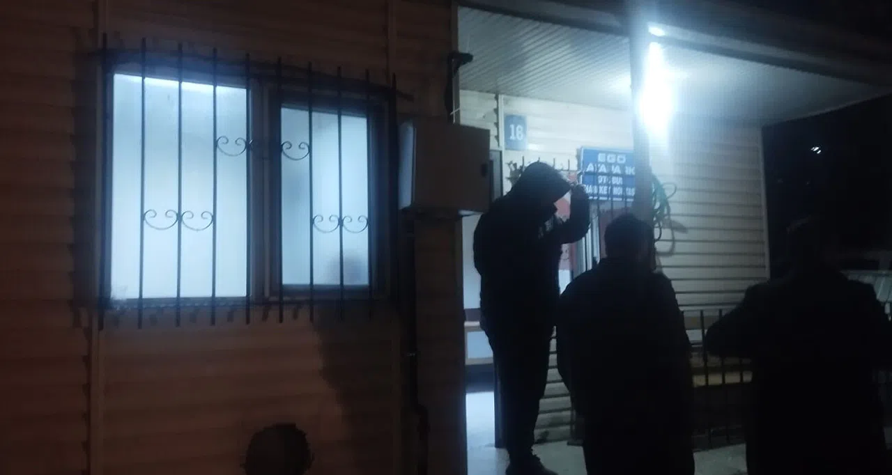 Otobüs Durağına Silahlı Saldırı: 1 Yaralı