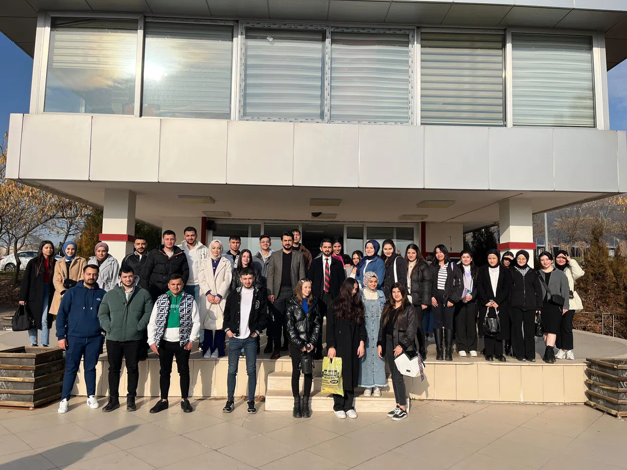 TÜGVA'dan Göksun'da Kızılay ile Ortak Çalışma