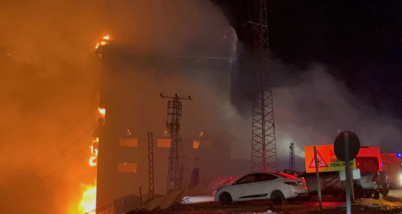 Facia otelinin müdürü: “Yangın sırasında, yangın dedektörleri çalışıyordu”