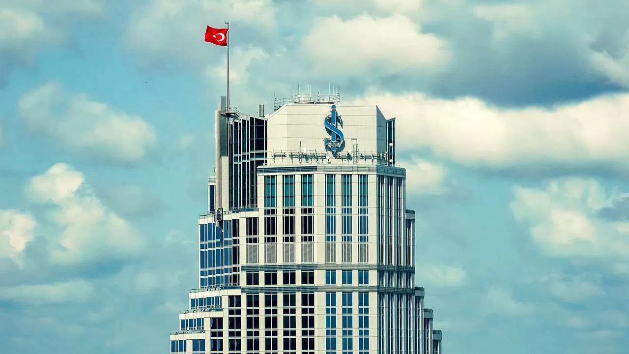 İş Bankası’nın aktif büyüklüğü 3,3 trilyon TL’ye ulaştı
