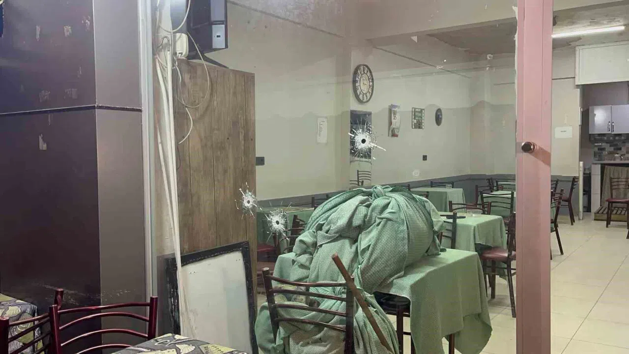 Kahvehaneye silahlı saldırı