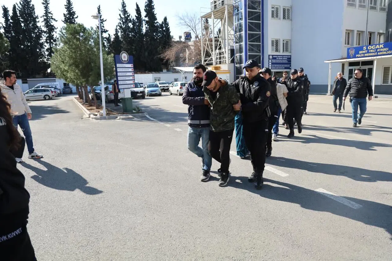 Türkiye'den 20 bin dolara Avrupa'ya insan kaçırıyor