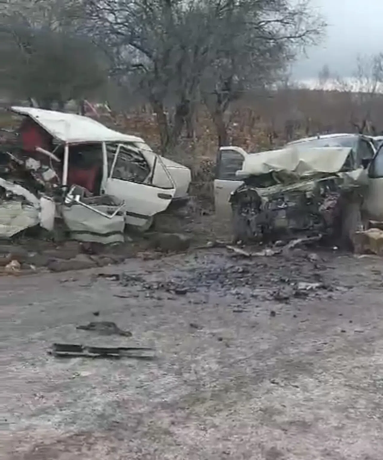 Kahramanmaraş'ta iki otomobil kafa kafaya çarpıştı: 3 ölü