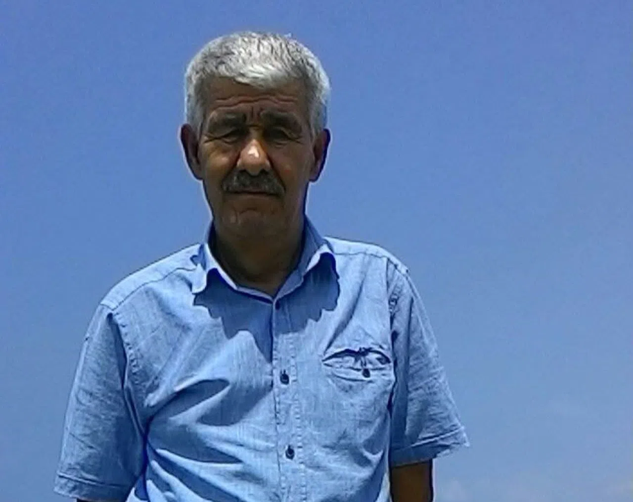 Yolun karşısına geçmeye çalışan yayaya otomobil çarptı: 1 ölü