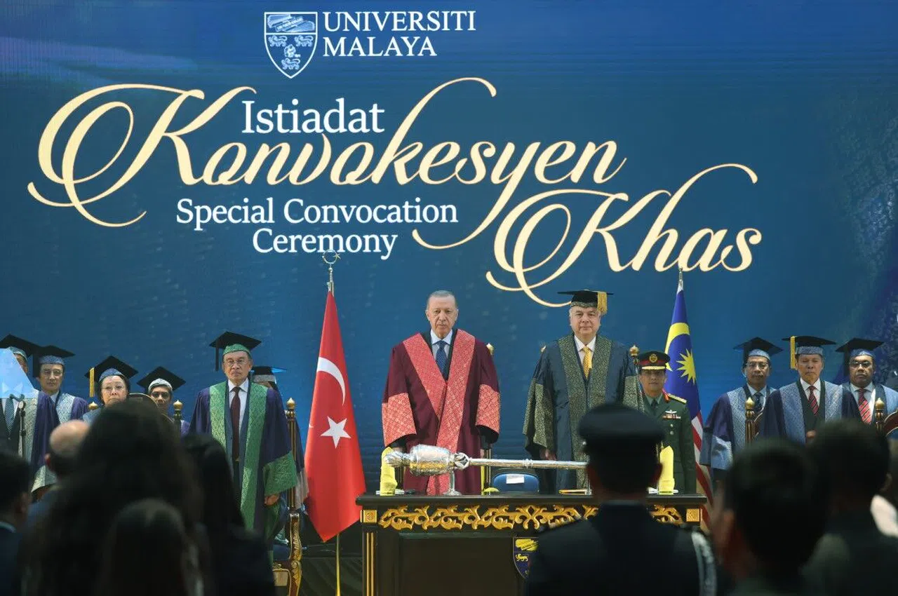 Cumhurbaşkanı Erdoğan'a Malezya'da fahri doktora unvanı verildi