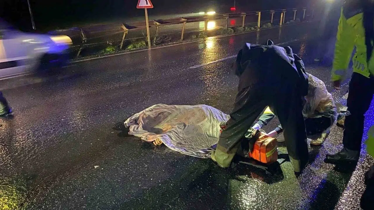 Beton mikseri ile cip çarpıştı: 2 ölü, 2 yaralı