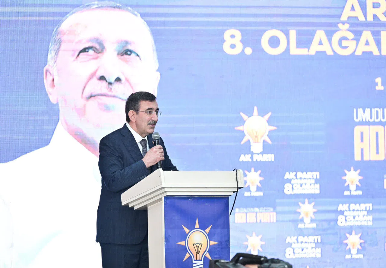 Cumhurbaşkanı Yardımcısı Yılmaz: "Enflasyonun yıl sonu itibarıyla 20’li rakamlara gerilemesini hedefliyoruz"
