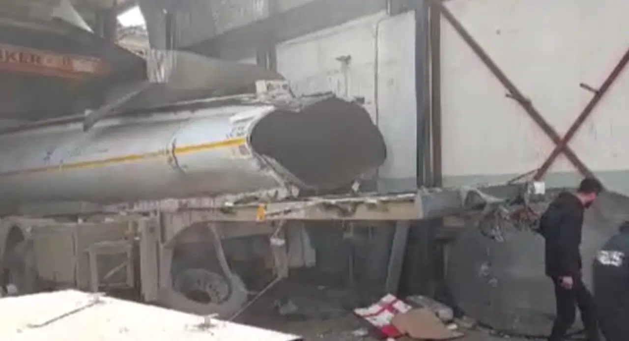 Bakımı yapılan tanker patladı: 2 ölü, 3 yaralı