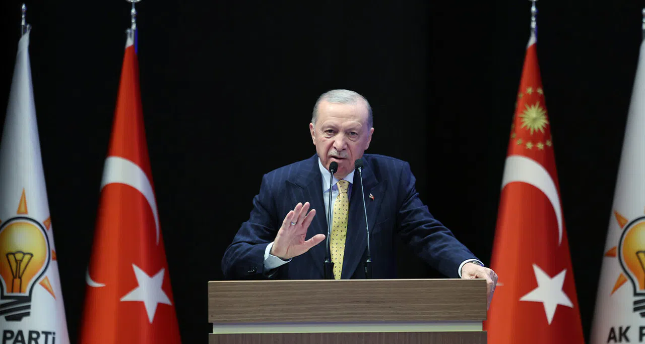 Cumhurbaşkanı Erdoğan: "Sayın Özel, başkomutan olarak sana sesleniyorum ayağını denk al"