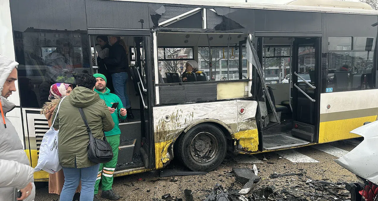 Okul servisi otobüsle çarpıştı: 9 yaralı