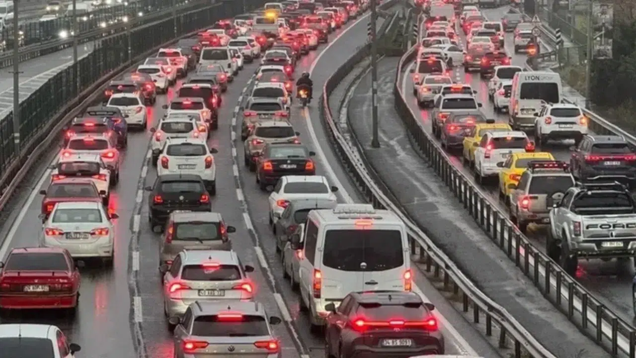 1 yılda karadan 348,1 milyar yol kat ettik!