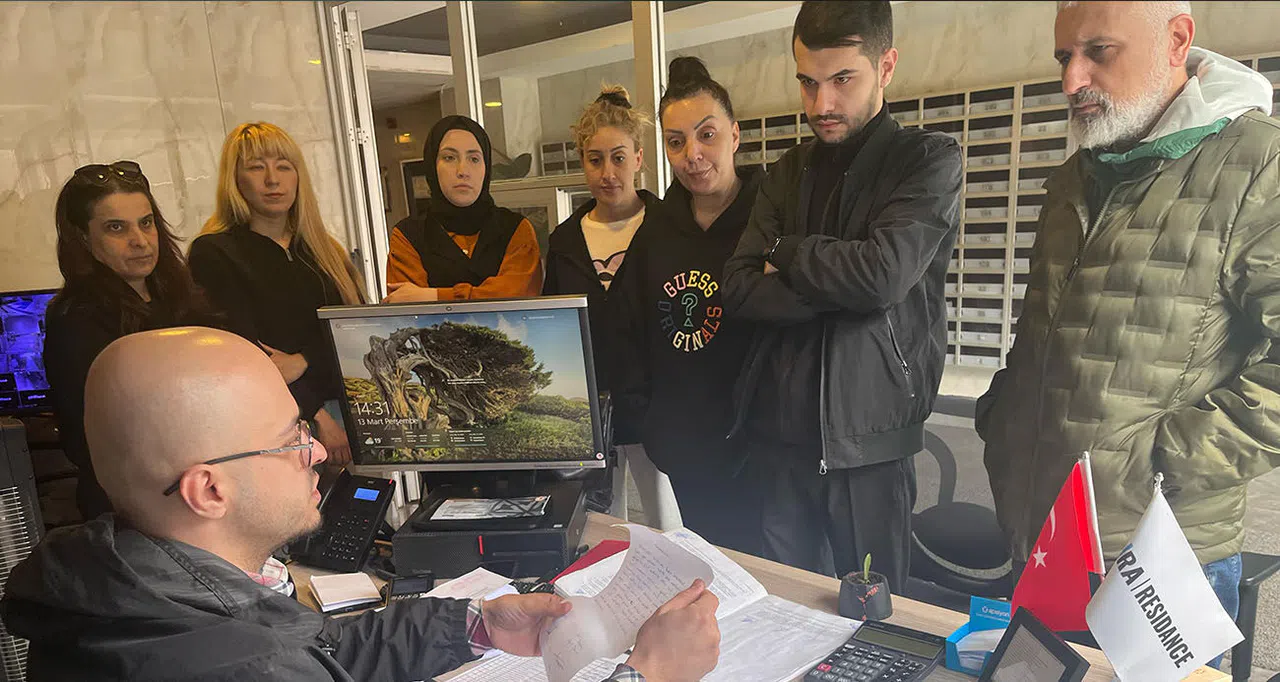 Eski yönetim siteyi devretmedi, yeni yönetici ve kat maliklerini darp etti