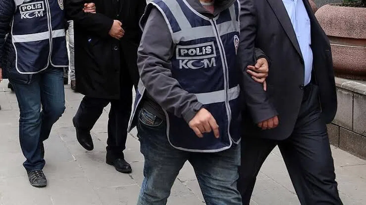 Elbistan’da İki Cinayetin Firari Zanlısı İzmir’de Yakalandı!