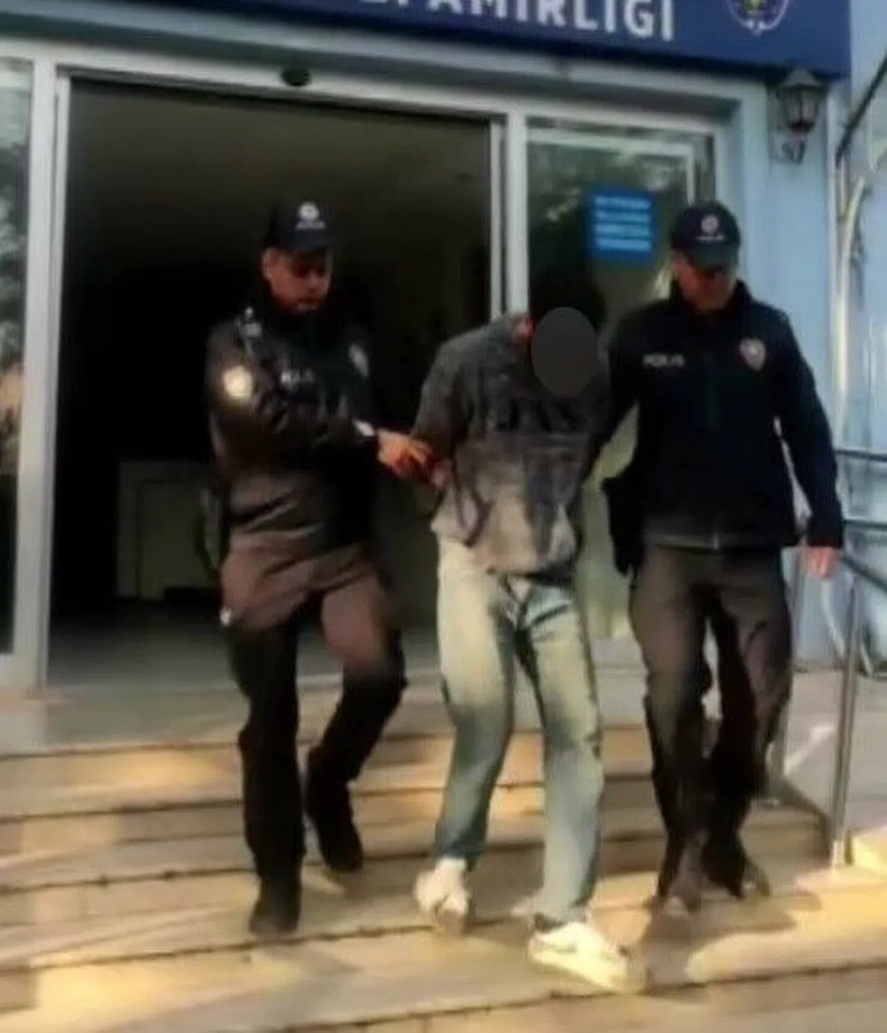 79 Kişiyi Dolandıran Şahıs Adana'da Yakalandı, Serbest Kaldı