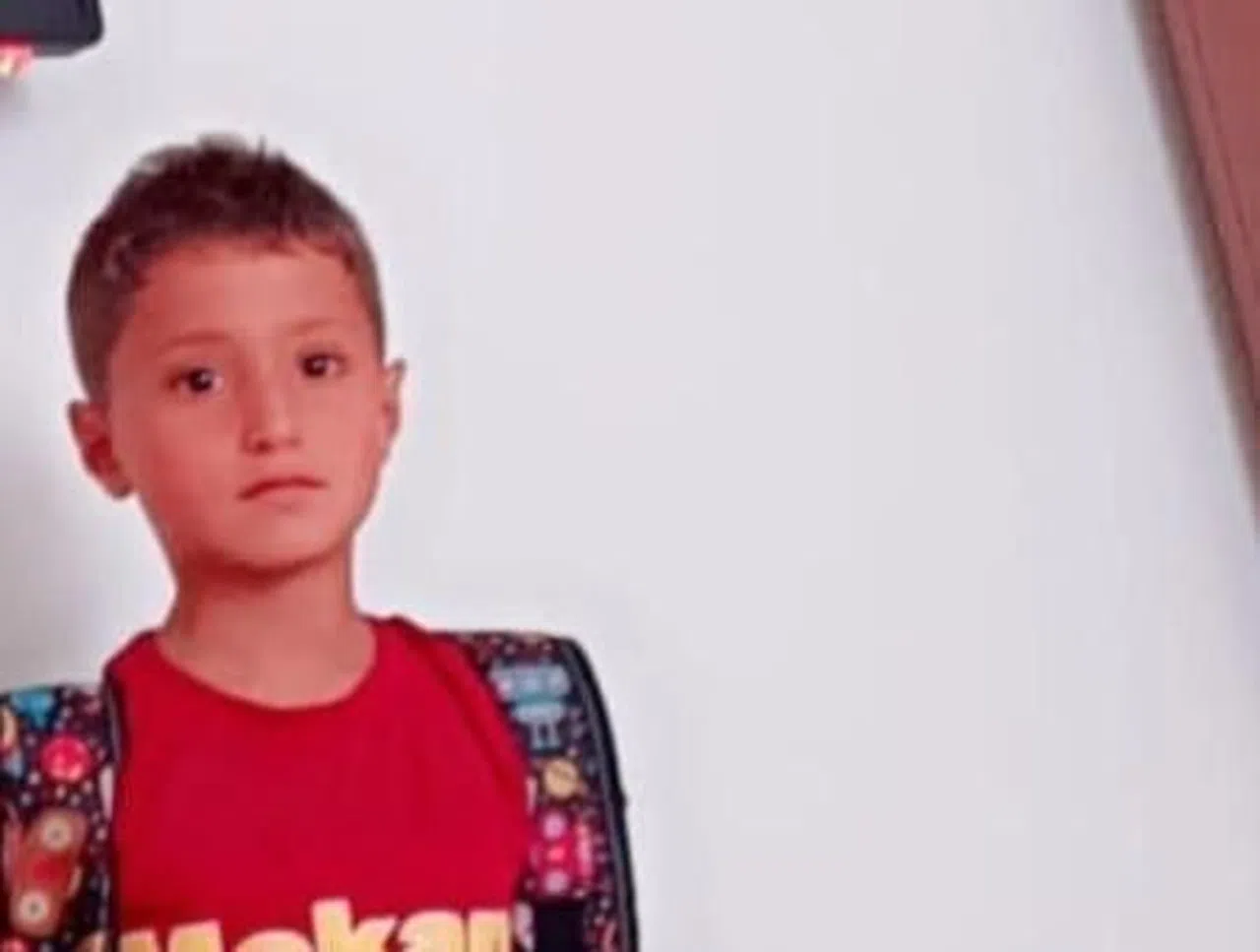 Serinlemek için sulama kanalına giren çocuk boğuldu