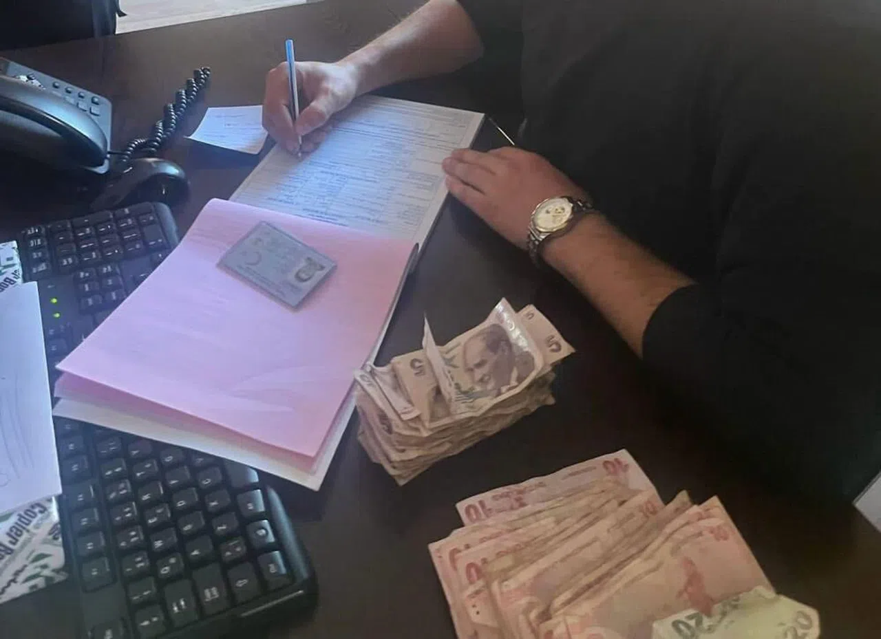 Dilenci operasyonu: 17 dilenciden 19 bin lira çıktı