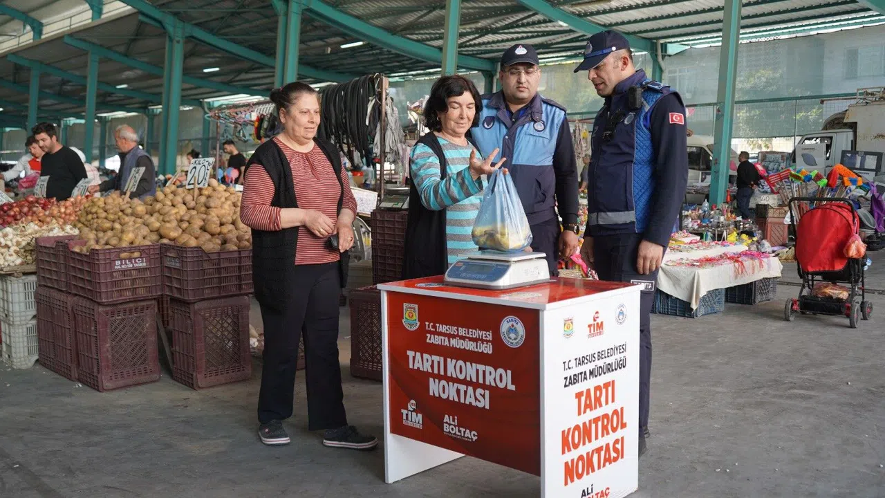 Tarsus'ta Semt Pazarlarında 'Tartı Kontrol Noktası' Uygulaması Başlatıldı