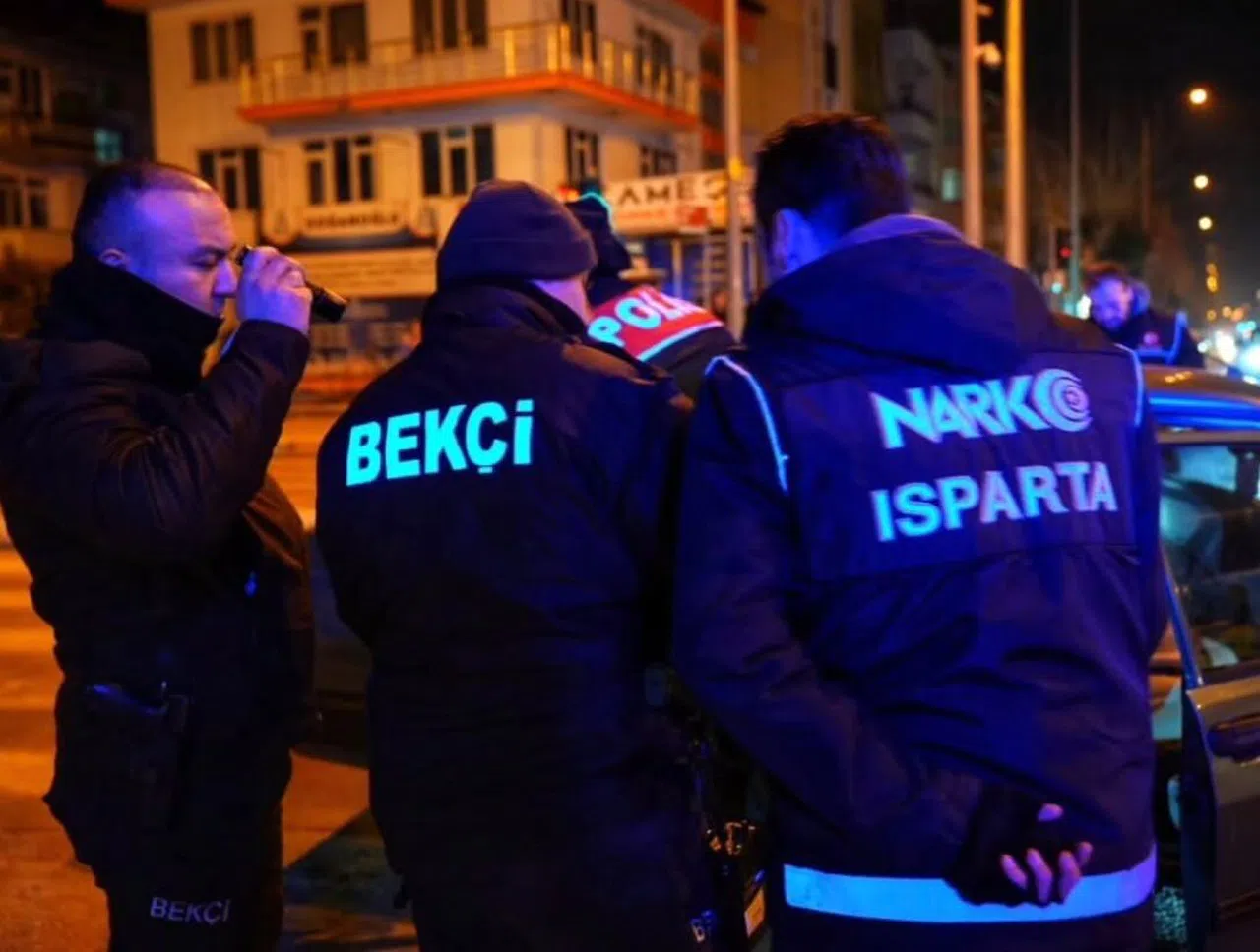 Isparta’da Zehir Tacirlerine Operasyon: 3 Şahıs Tutuklandı