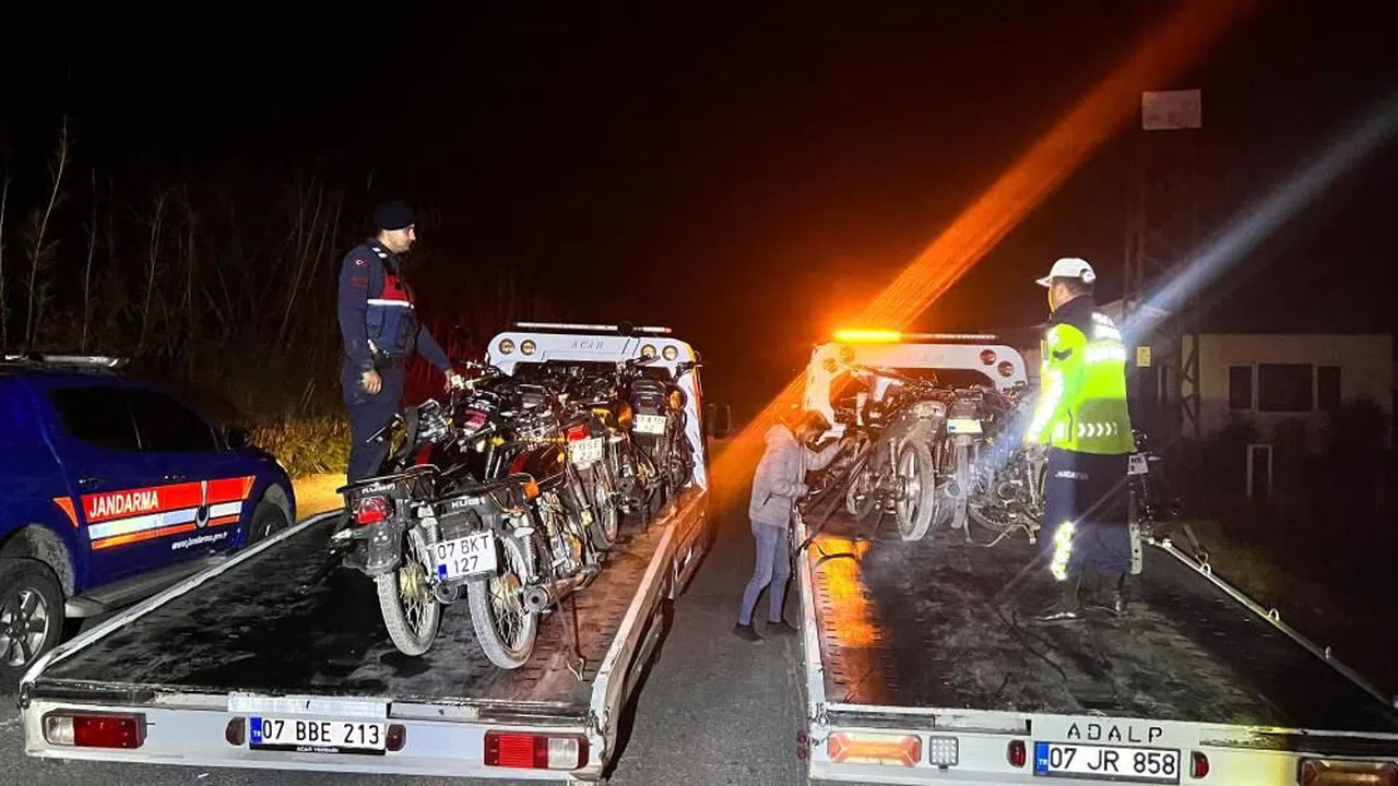 Sosyal medyada anlaştılar, yarışa çıkamadan yakalandılar