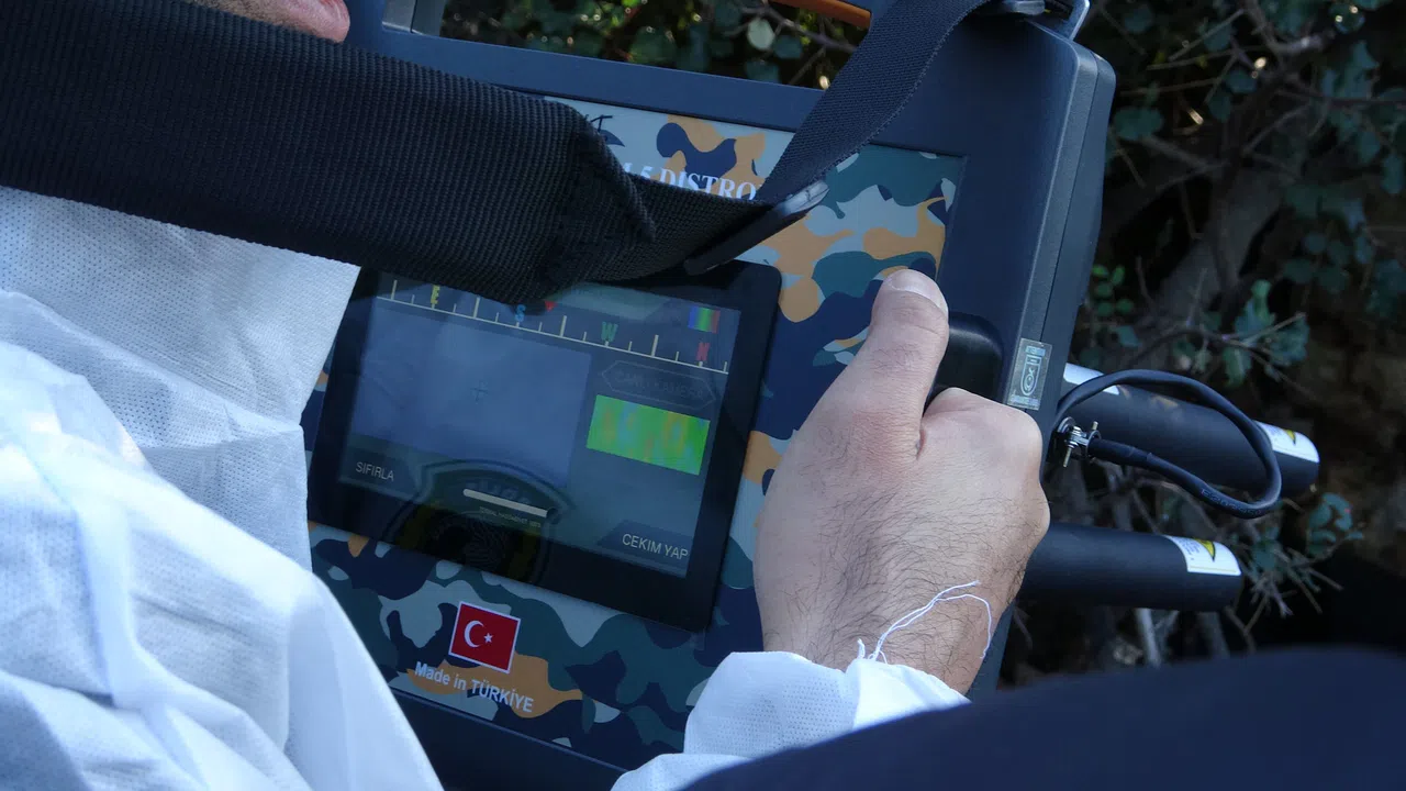 Antalya'da 9 Aydır Kayıp Şahıs İçin Yeraltı Görüntüleme Cihazı ile Arama Yapıldı